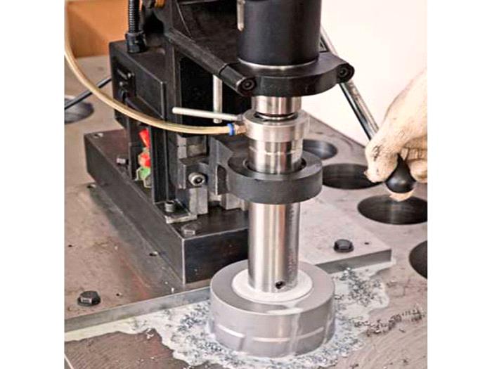 Magnetic Core Drilling Machine KBM 130.1 - Image 2